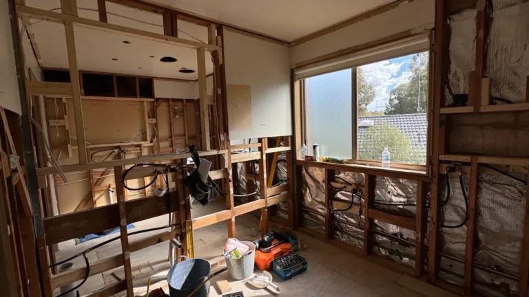 Main Bathroom, Ensuite & Powder Room Renovation in Templestowe