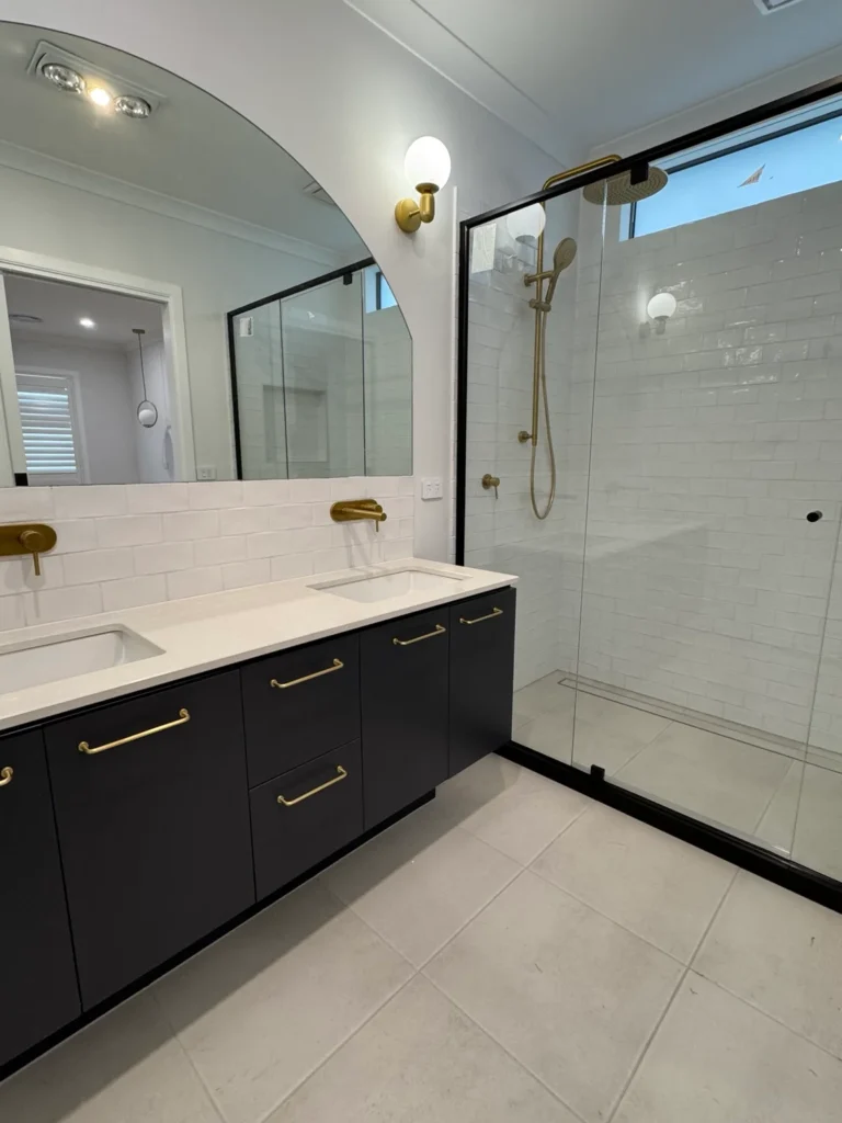 Main Bathroom & Ensuite Renovation in Hawthorn