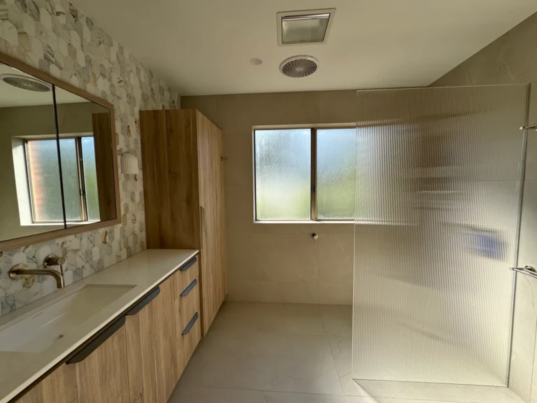 Main Bathroom, Ensuite & Powder Room Renovation in Templestowe