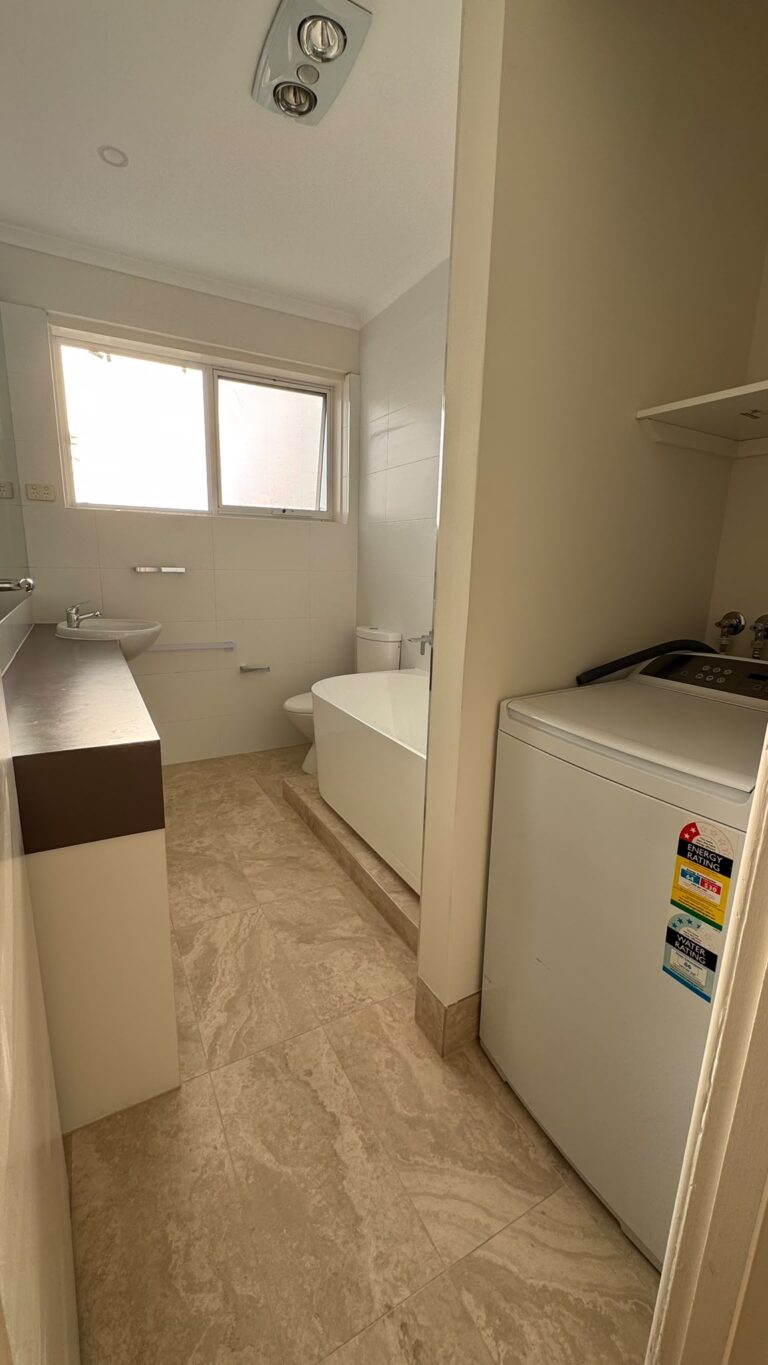 Bathroom & Laundry Apartment Renovation – Caulfield North