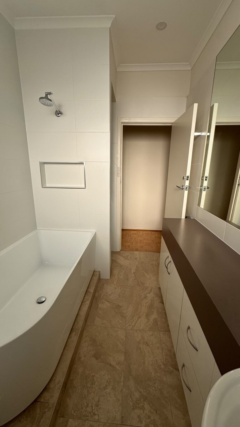 Bathroom & Laundry Apartment Renovation – Caulfield North