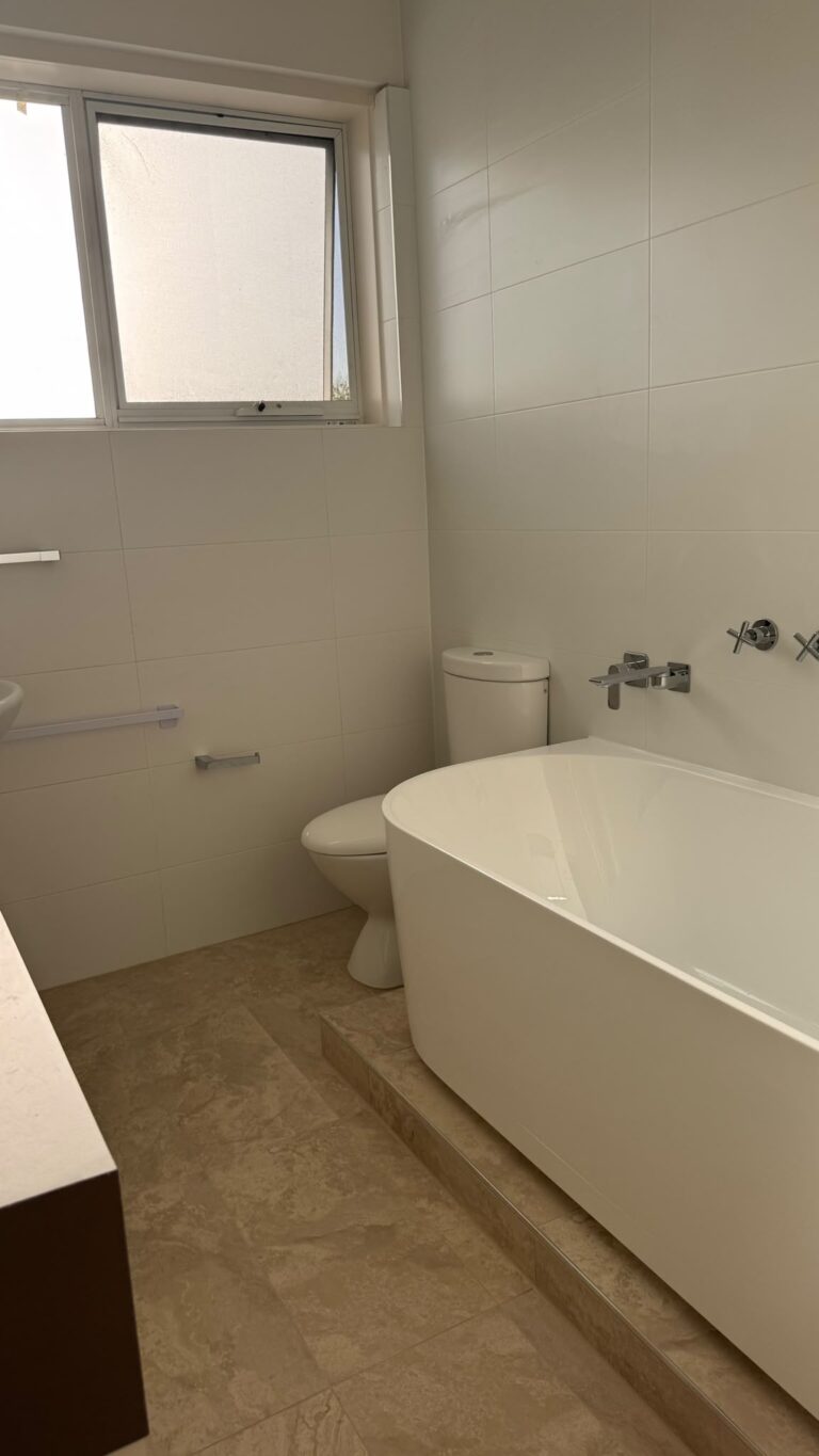 Bathroom & Laundry Apartment Renovation – Caulfield North