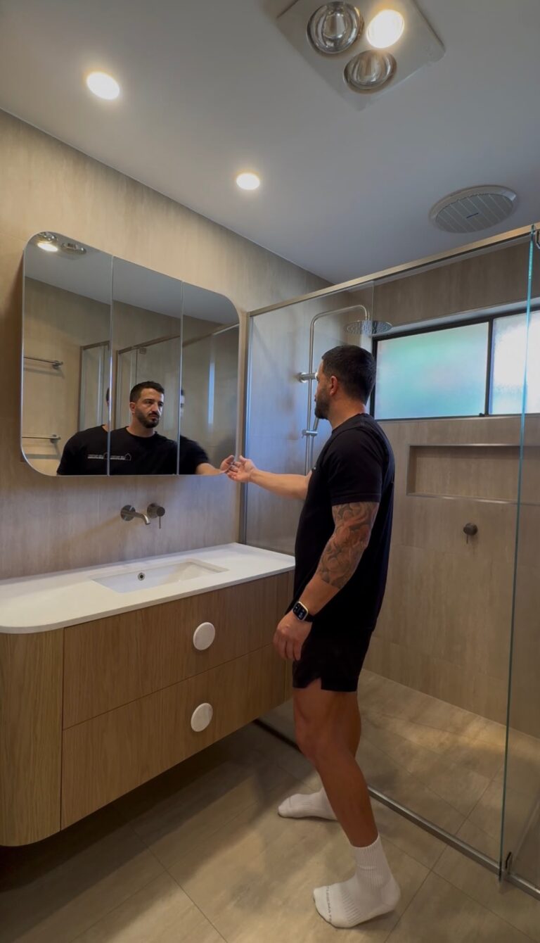 Main Bathroom Renovation – Rosanna