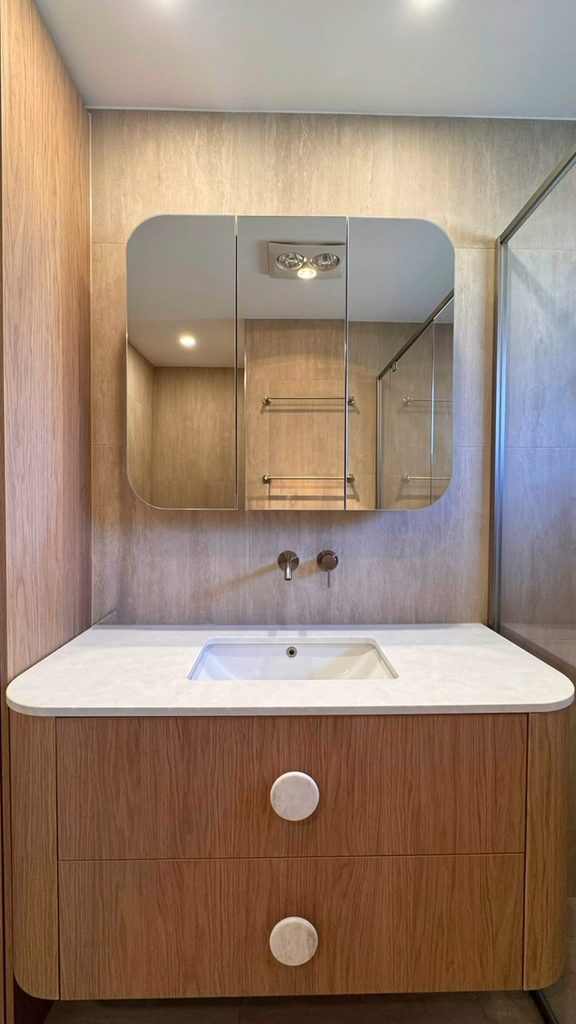 Main Bathroom Renovation – Rosanna